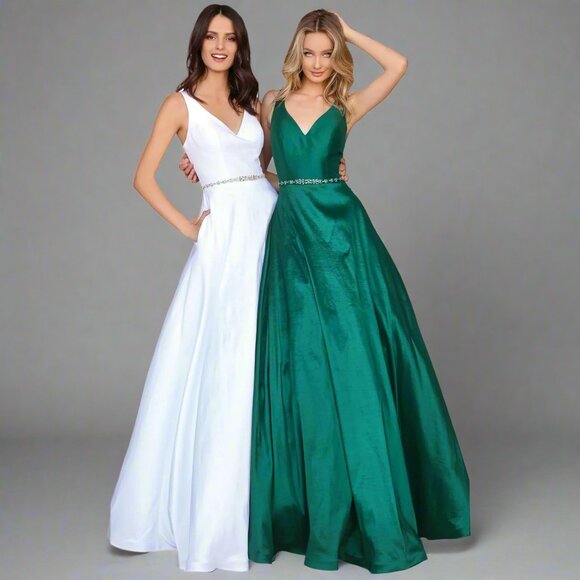 Clarisse evergreen ballgown, size 0, NEW WITH TAGS! - Picture 1 of 2